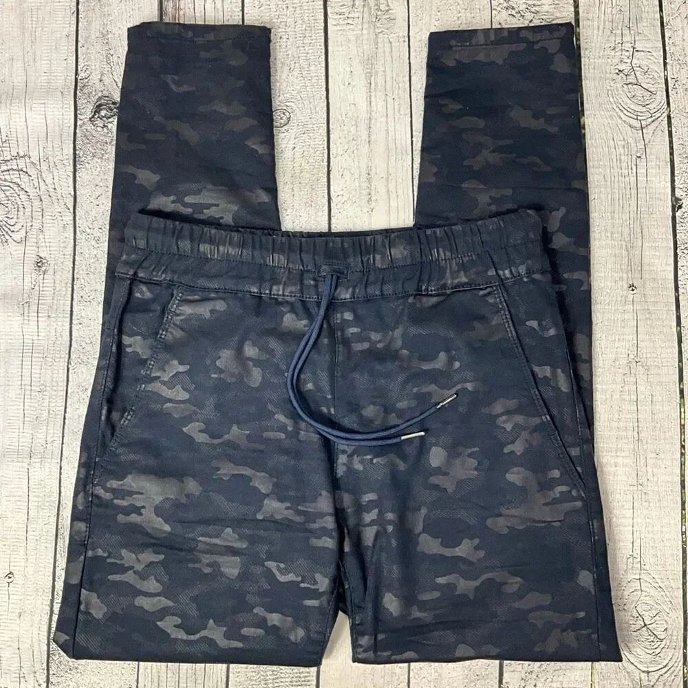 FLOG Navy Camo Joggers